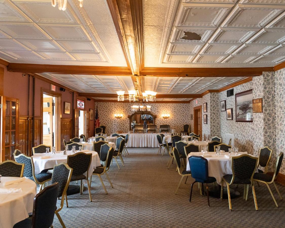 Winthrop Arms Hotel Restaurant Logan Airport المظهر الخارجي الصورة