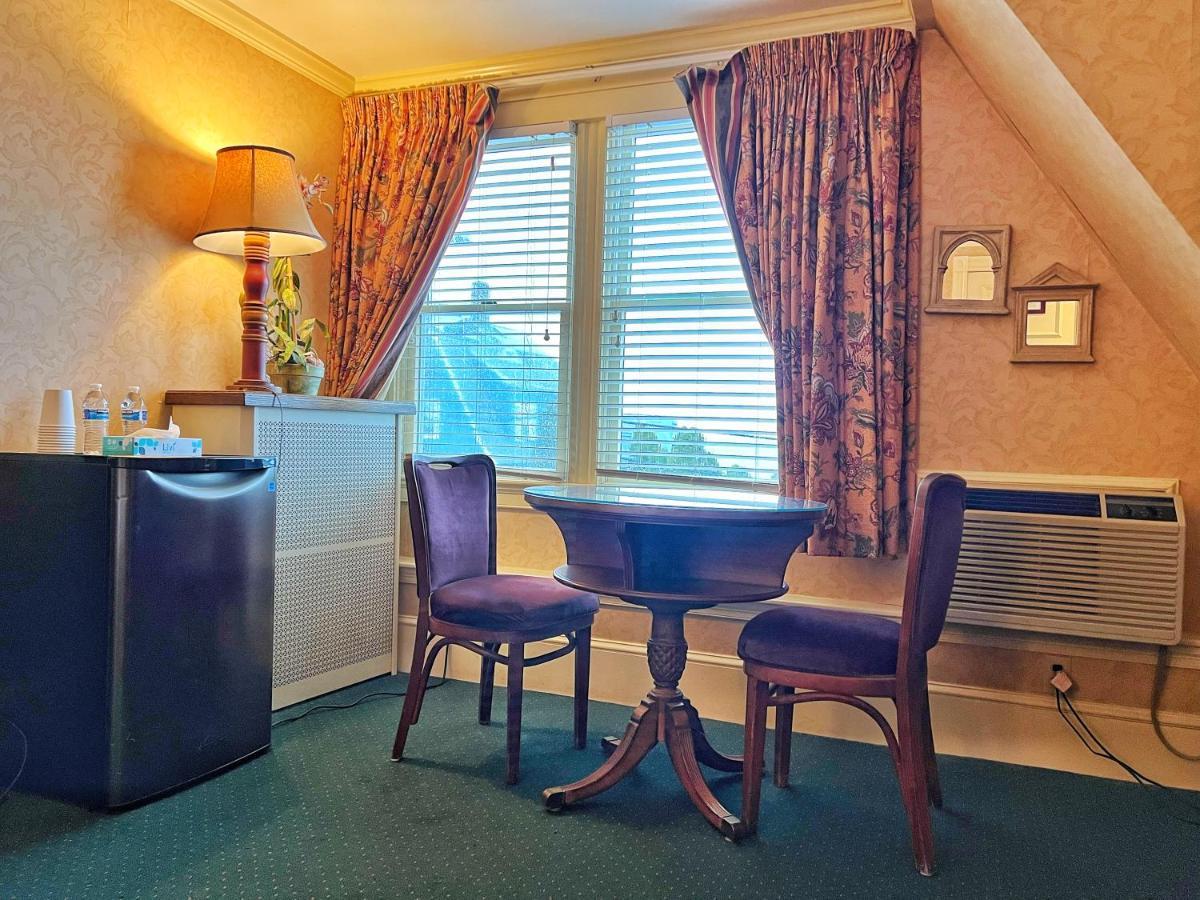 Winthrop Arms Hotel Restaurant Logan Airport المظهر الخارجي الصورة