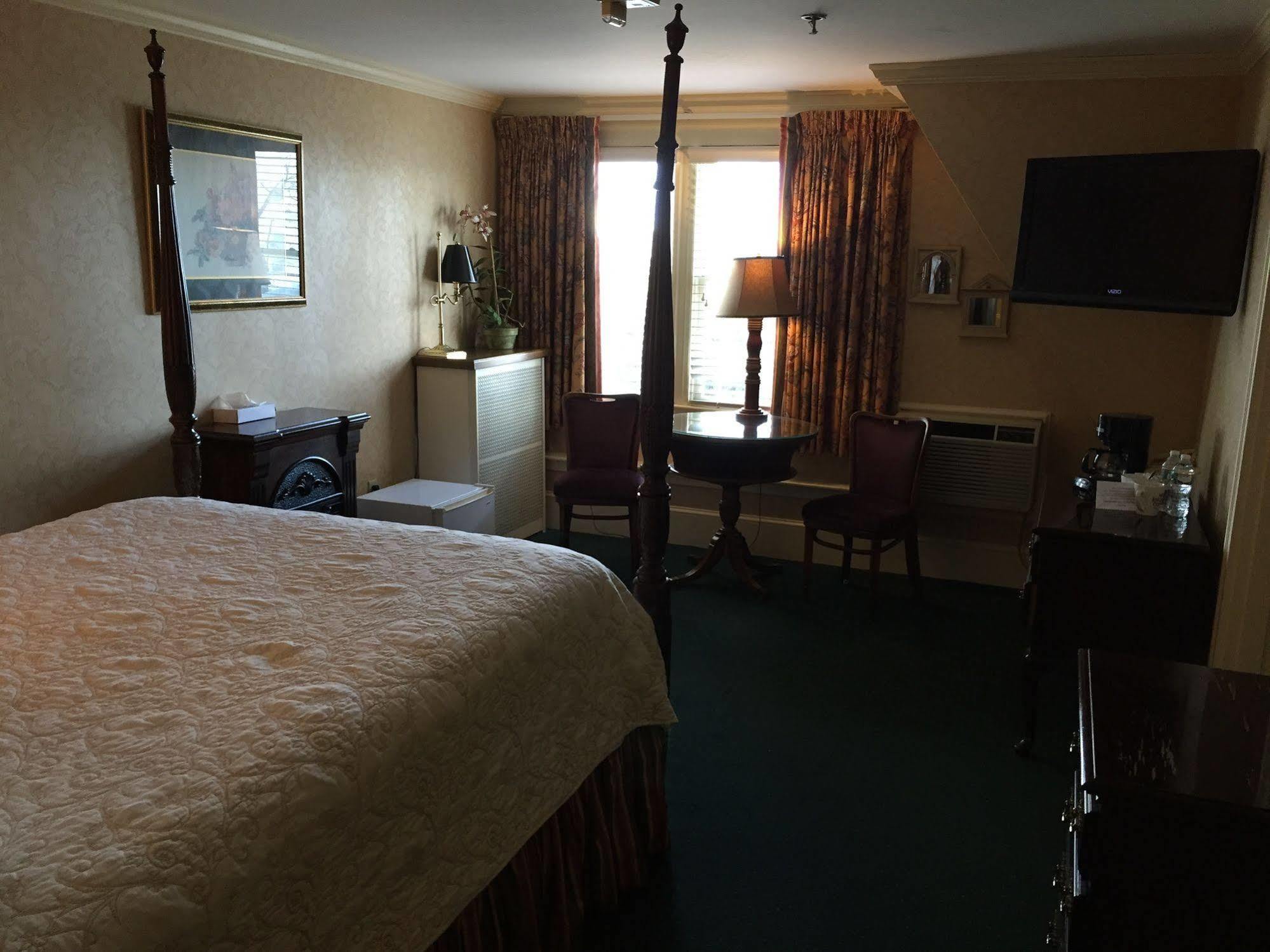 Winthrop Arms Hotel Restaurant Logan Airport المظهر الخارجي الصورة