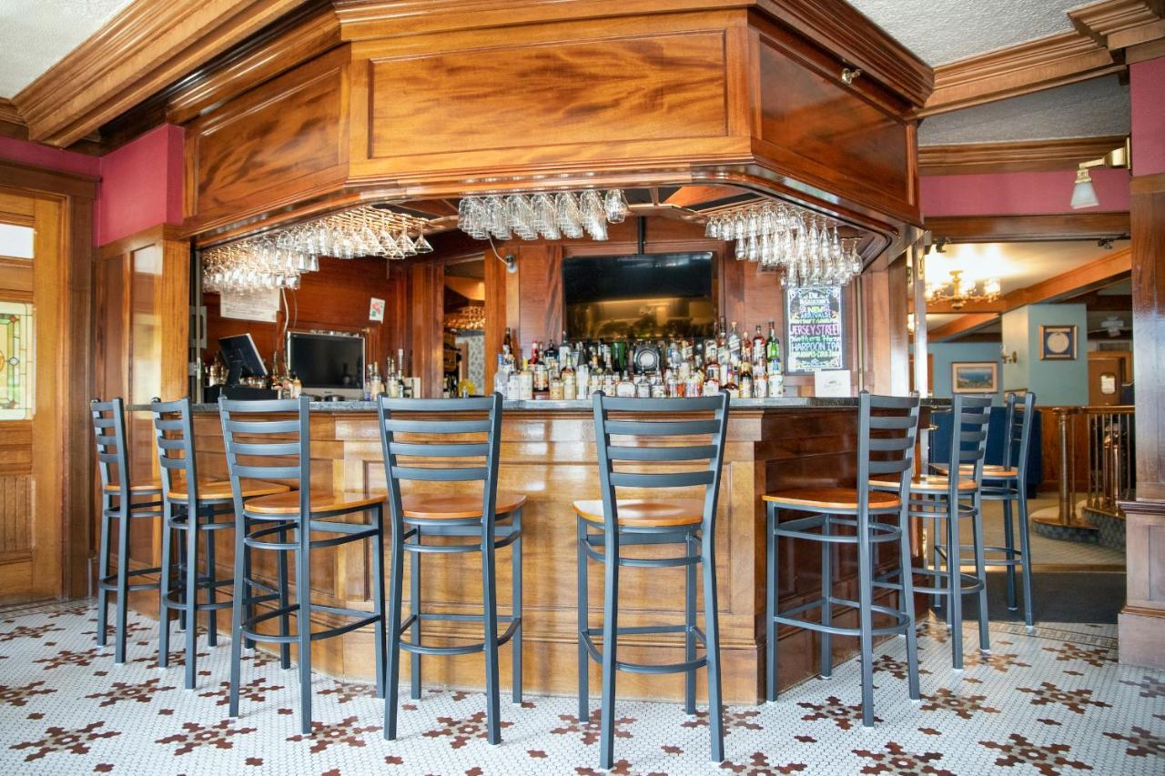Winthrop Arms Hotel Restaurant Logan Airport المظهر الخارجي الصورة